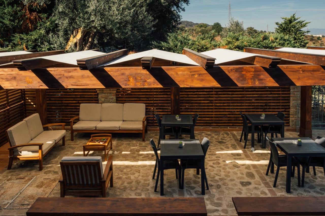 Tenuta Un Posto Al Sole Luxury B&B Rossano Stazione Eksteriør billede